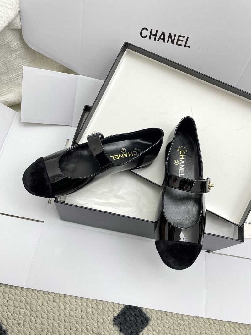 Ch**el flat shoes